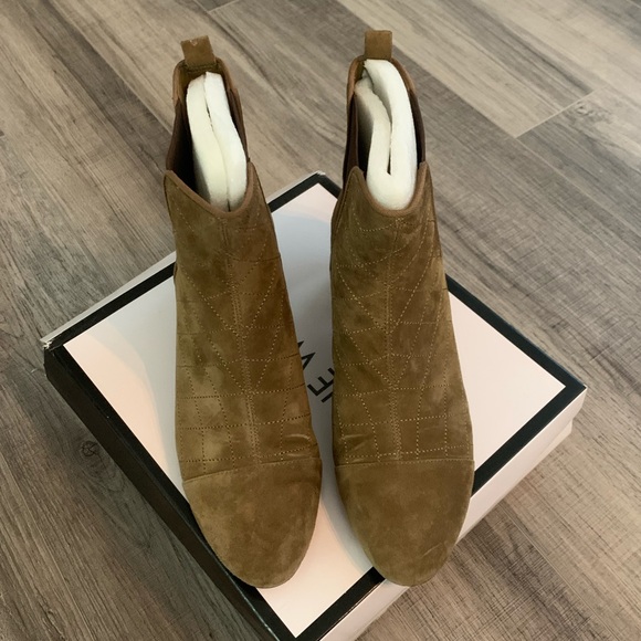 Nine West bootie - Picture 3 of 8